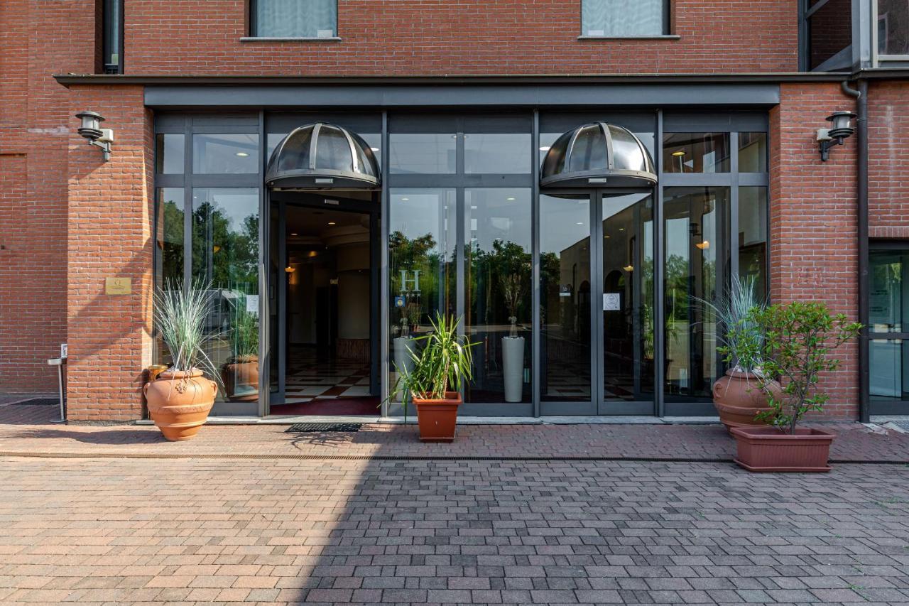 Hotel Ristorante Al Mulino By Lvg Hotel Collection Alessandria Exterior photo