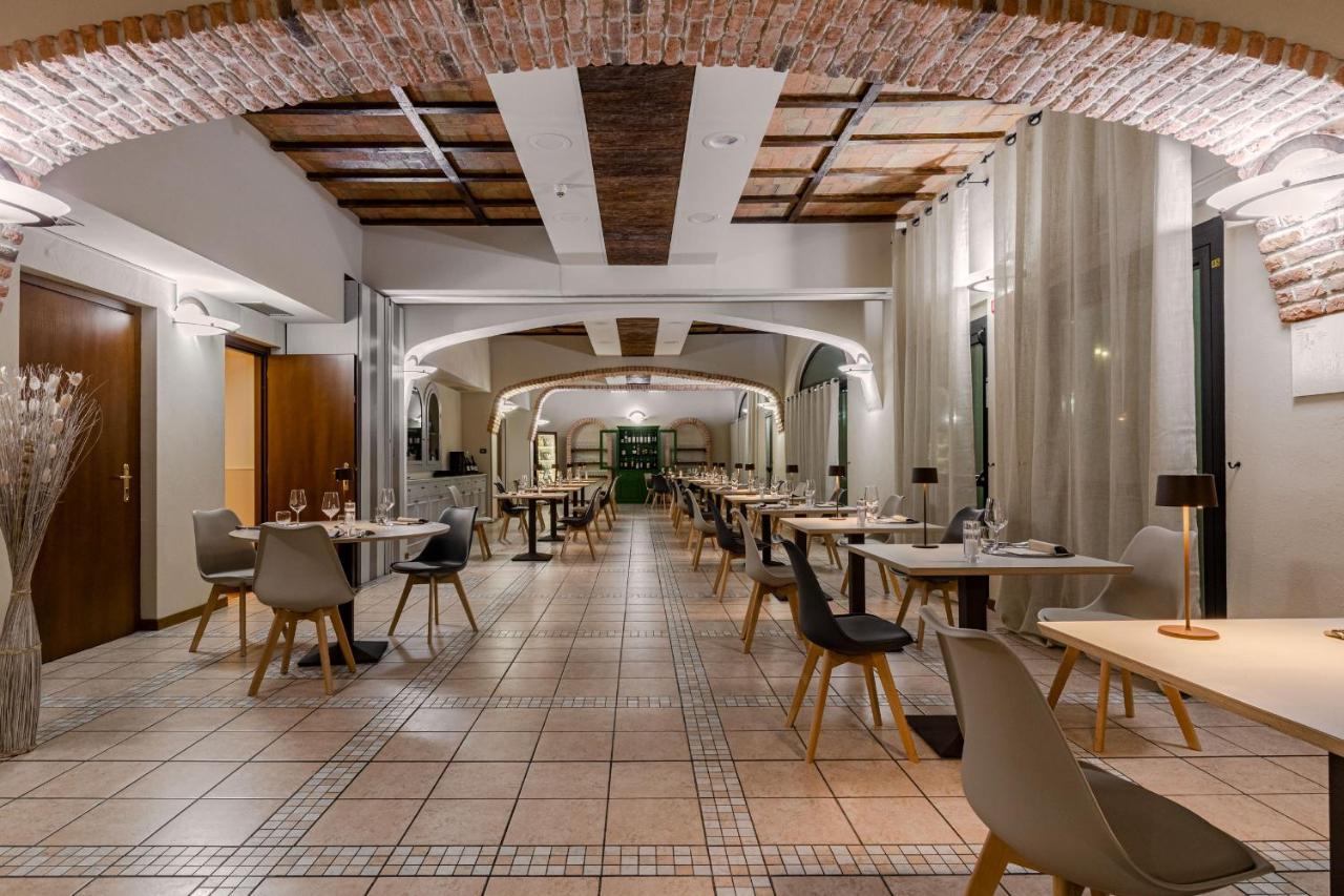 Hotel Ristorante Al Mulino By Lvg Hotel Collection Alessandria Exterior photo
