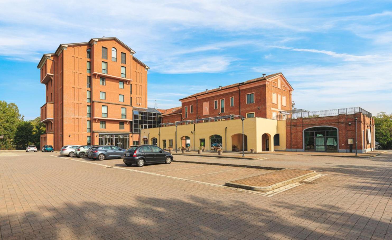 Hotel Ristorante Al Mulino By Lvg Hotel Collection Alessandria Exterior photo