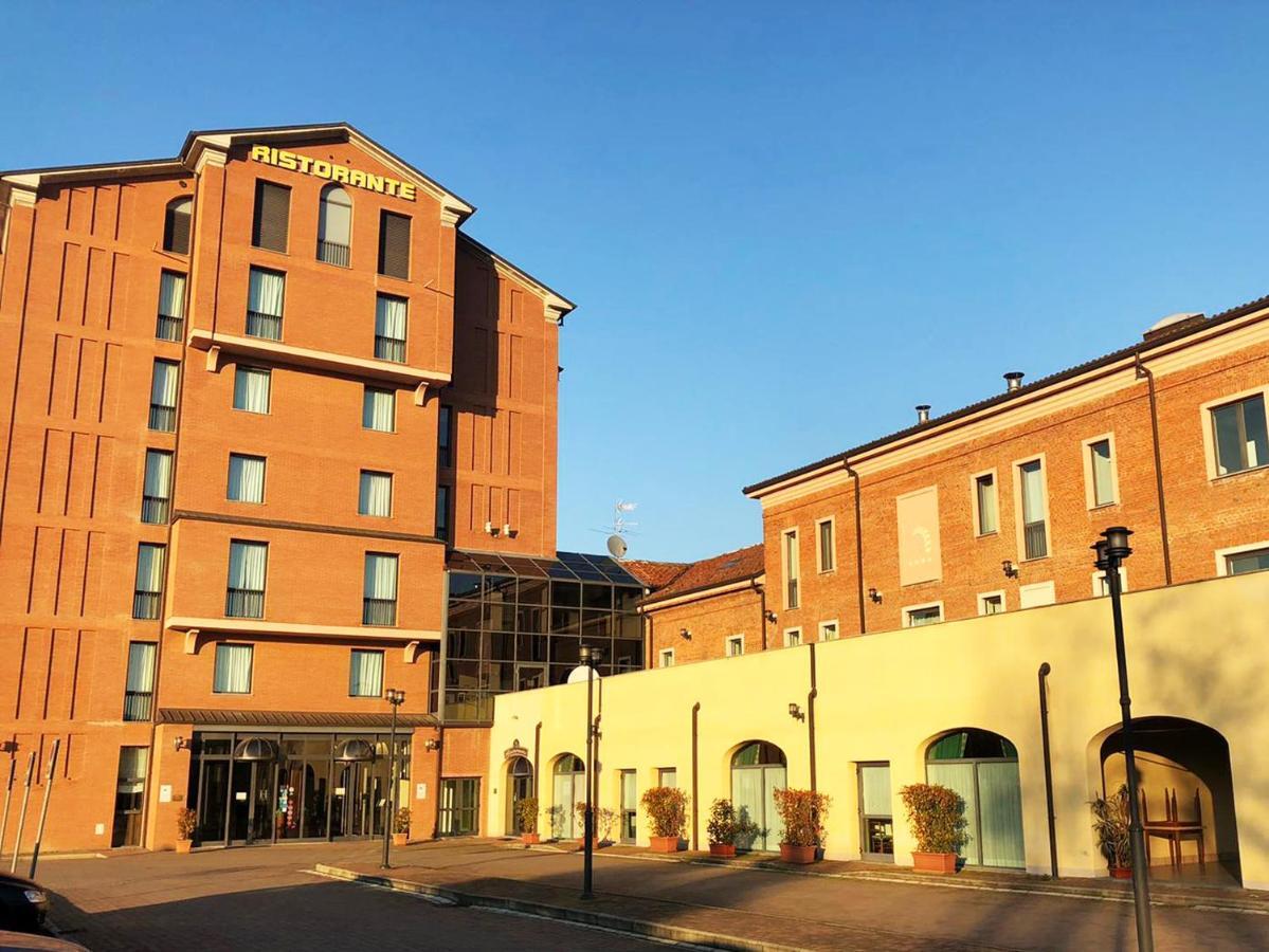 Hotel Ristorante Al Mulino By Lvg Hotel Collection Alessandria Exterior photo