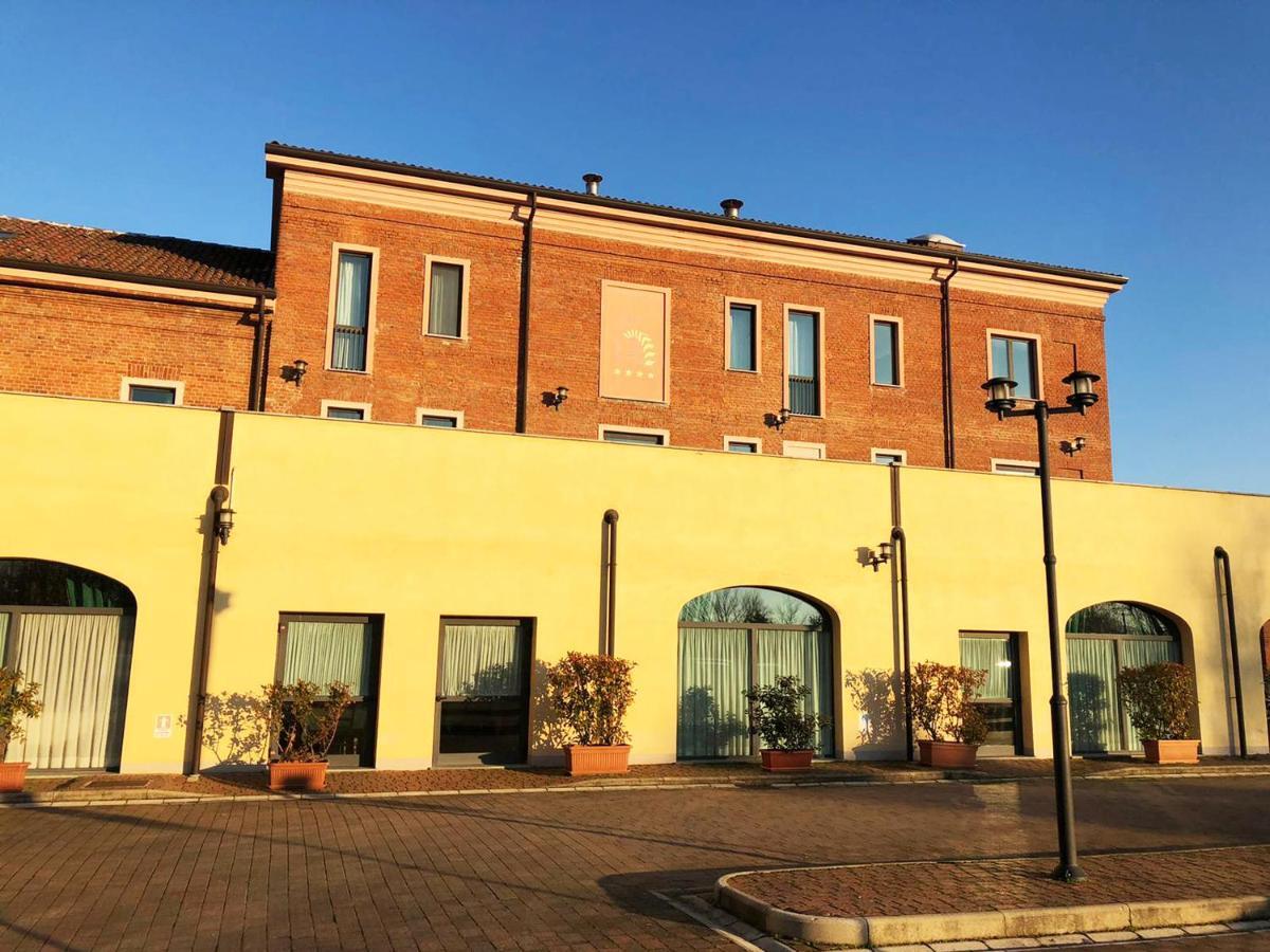 Hotel Ristorante Al Mulino By Lvg Hotel Collection Alessandria Exterior photo